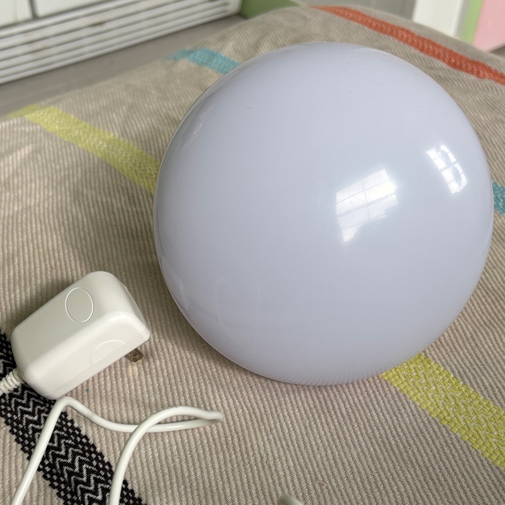 LASTAR Sun Lamp, 10,000 Lux Sunlight Lamp with Charger